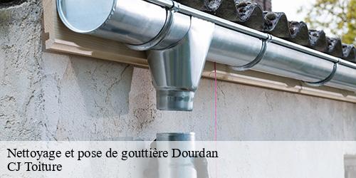 Nettoyage et pose de gouttière  dourdan-91410 CJ Toiture 